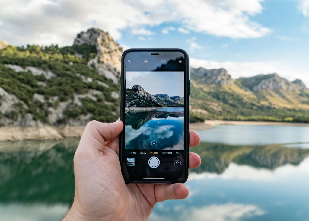 修理に出したほうがいい？iPhoneのカメラに関する不具合について